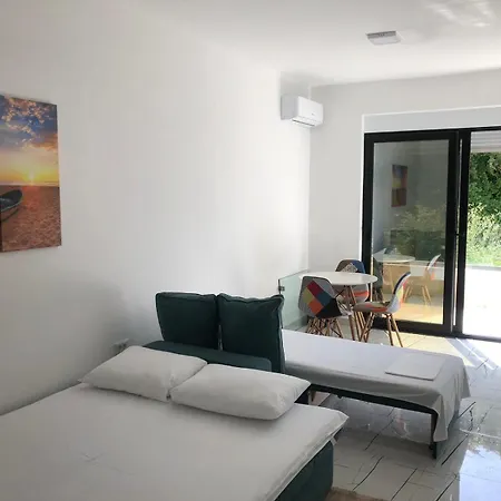 Royal City View Luxury Apartments Ulcinj Exterior photo