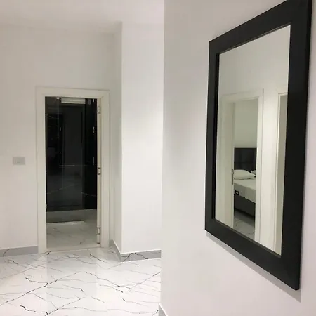 Royal City View Luxury Apartments Ulcinj Room photo