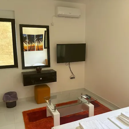 Royal City View Luxury Apartments Ulcinj Exterior photo