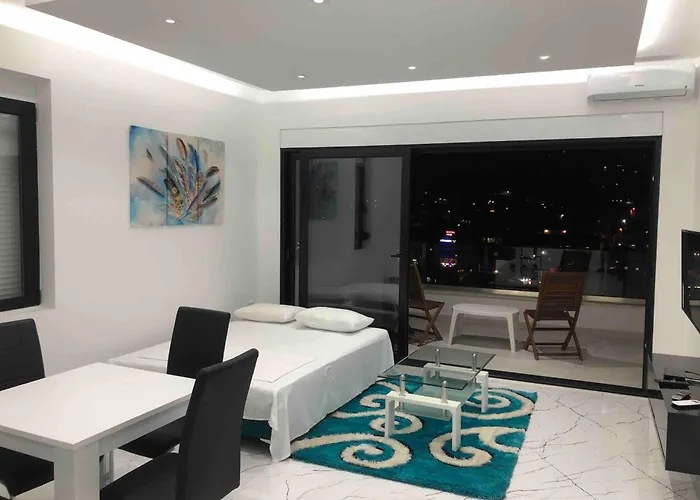 Royal City View Luxury Apartments